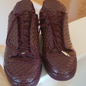Adidas Merlot Gold Top Ten Christmas Ornament 12